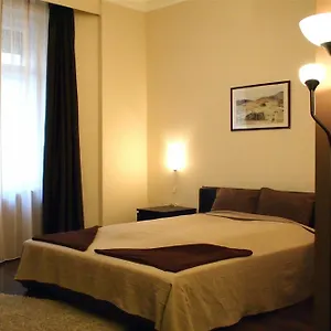 https://budapest-suites.inbudapesthotels.com